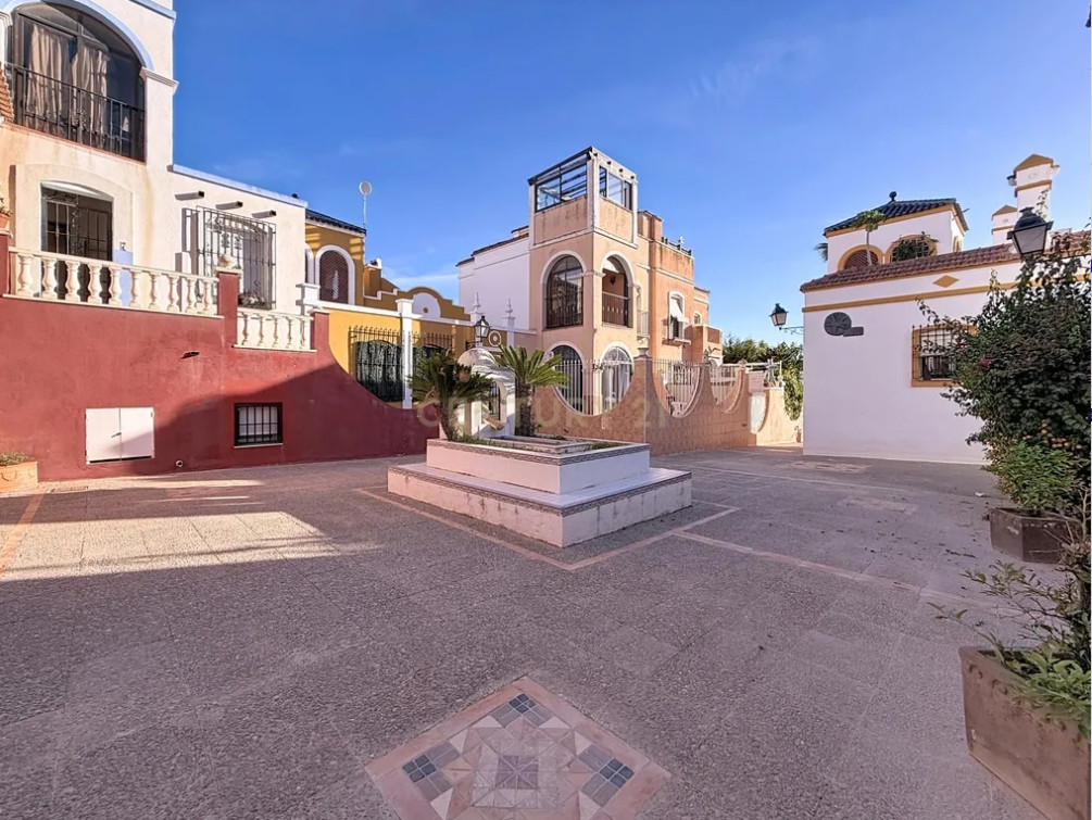 Moderne 62 m² Wohnung im Zentrum von Torrevieja in Meernähe zu verkaufen