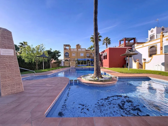 Moderne 62 m² Wohnung im Zentrum von Torrevieja in Meernähe zu verkaufen