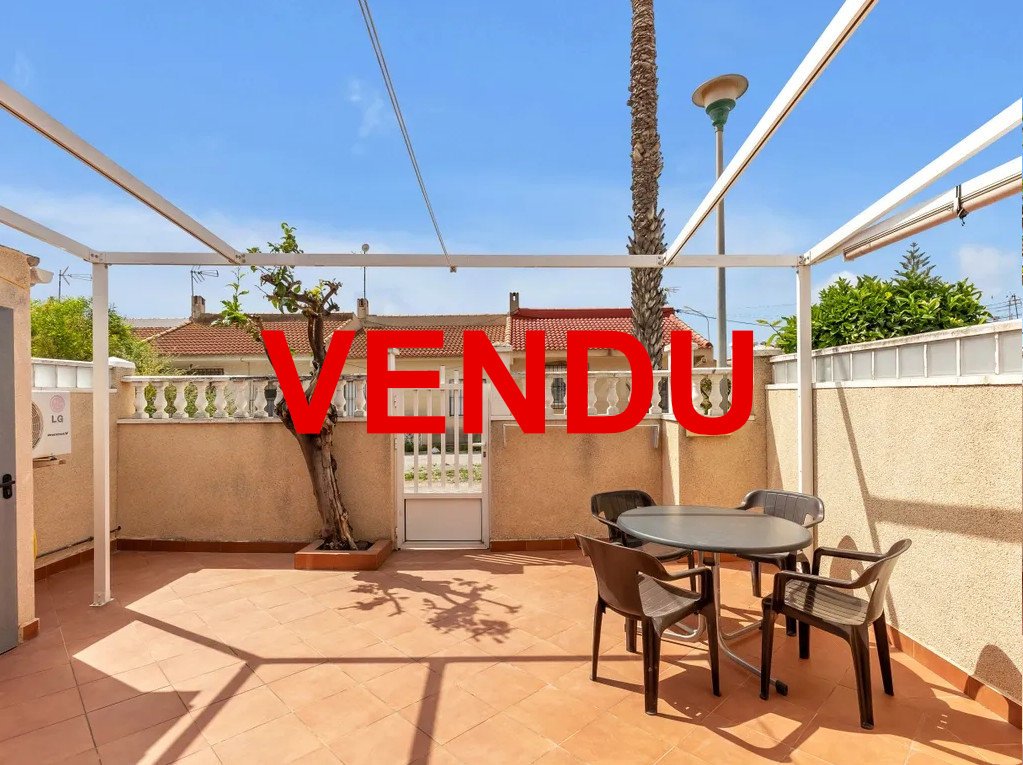 vendu Appartement Lumineux avec Terrasse Sud à Vendre – La Torreta, Torrevieja