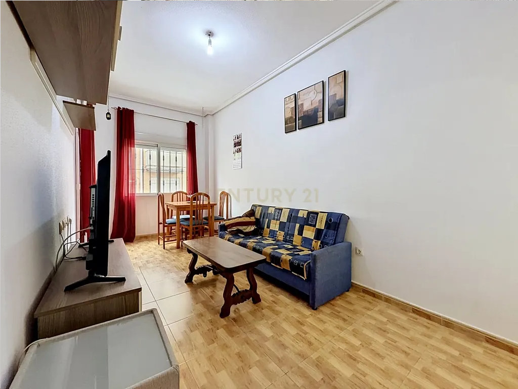 Bright & Spacious Apartment for Sale in a Quiet, Central Location