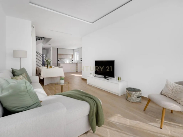Exclusive Turnkey Luxury Villa for Sale in Aguas Nuevas, Torrevieja