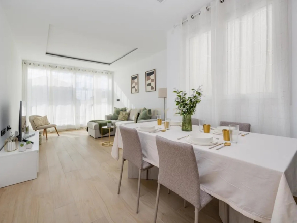 Exclusive Turnkey Luxury Villa for Sale in Aguas Nuevas, Torrevieja