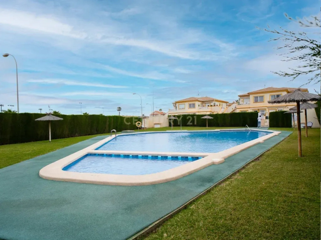 Charming Corner Ground Floor Apartment for Sale in Orihuela Costa