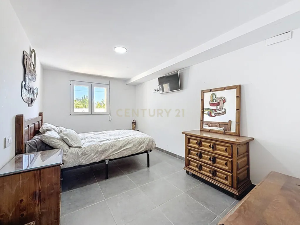 Splendida Villa con 5 Camere e Piscina Privata in Vendita a Los Balcones, Torrevieja