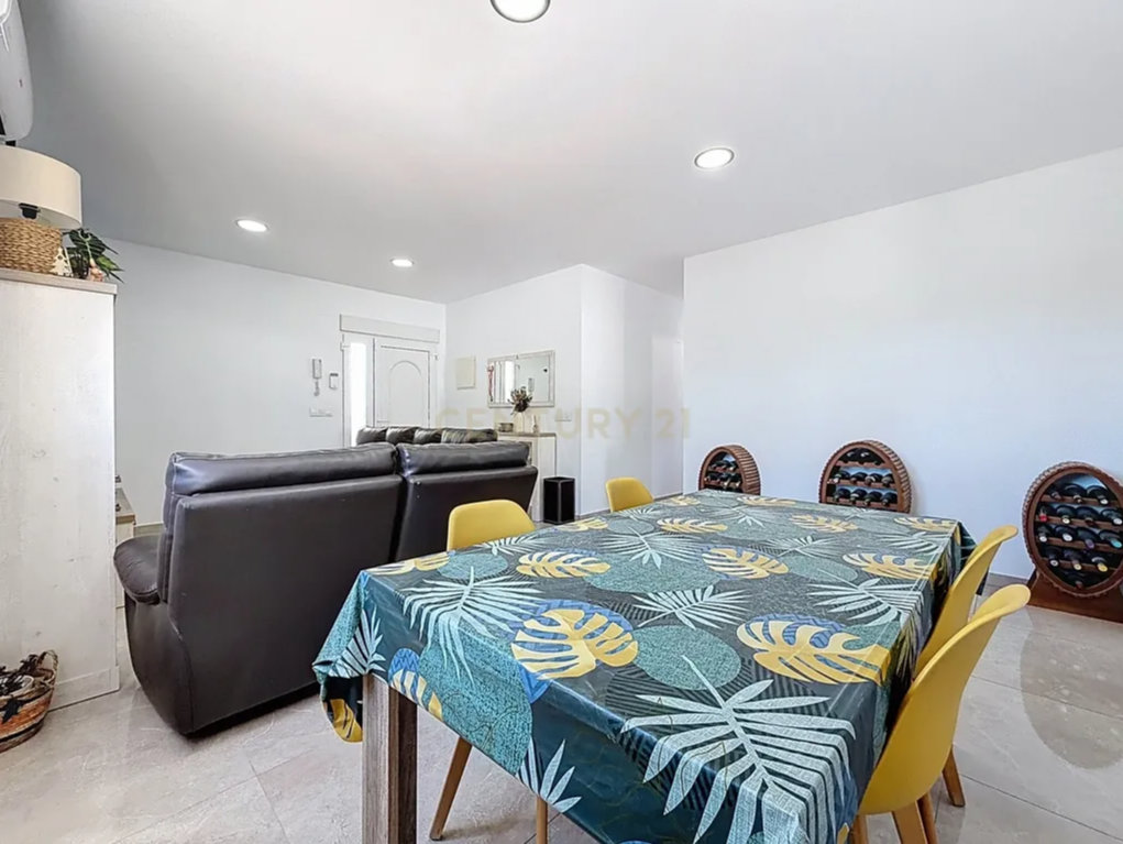 Splendida Villa con 5 Camere e Piscina Privata in Vendita a Los Balcones, Torrevieja