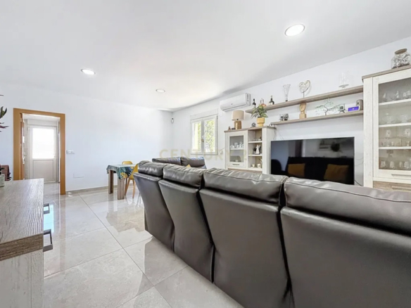 Splendida Villa con 5 Camere e Piscina Privata in Vendita a Los Balcones, Torrevieja