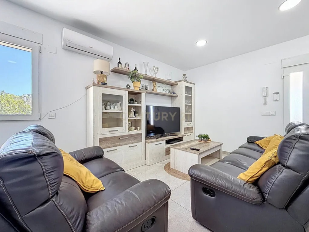 Splendida Villa con 5 Camere e Piscina Privata in Vendita a Los Balcones, Torrevieja