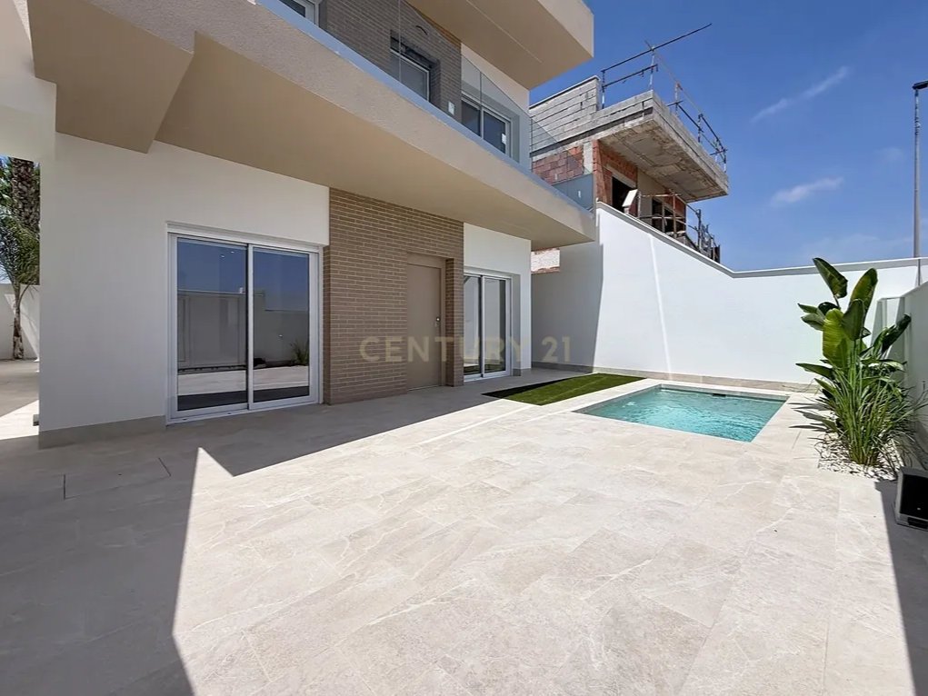 Exclusive New Build Properties for Sale in Santiago de la Ribera – San Javier