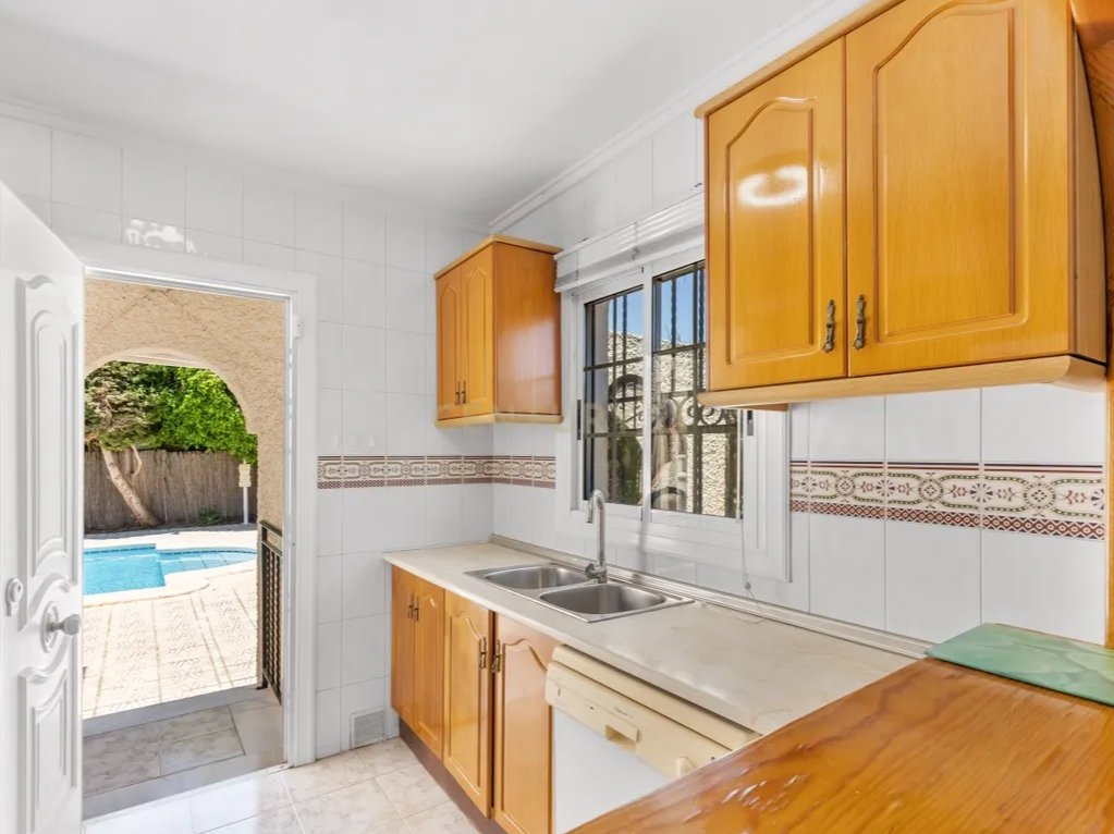 Exquisite 3-Bedroom Coastal Villa with Private Pool Near Las Salinas Beach