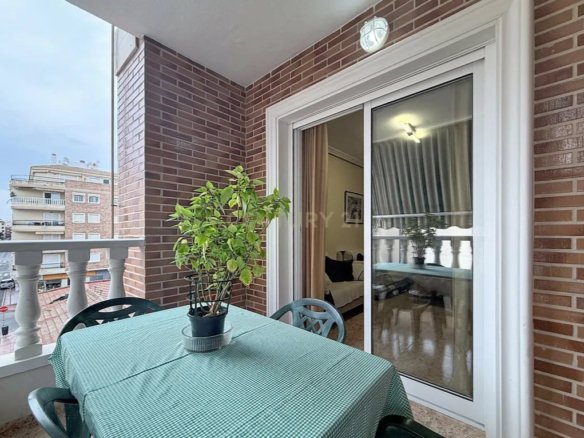 Prime Central Torrevieja Living | Expansive 3-Bedroom Residence with Private Balcony & Elevator