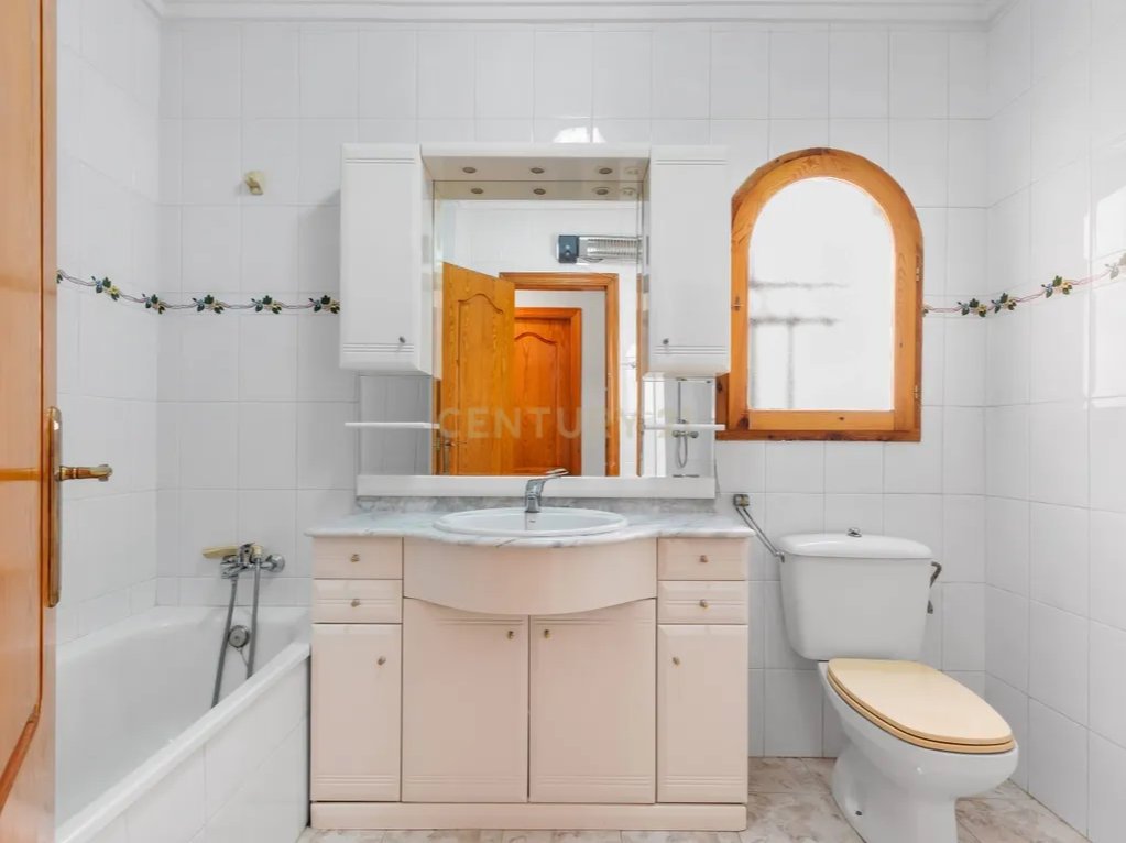 Exquisite 3-Bedroom Coastal Villa with Private Pool Near Las Salinas Beach
