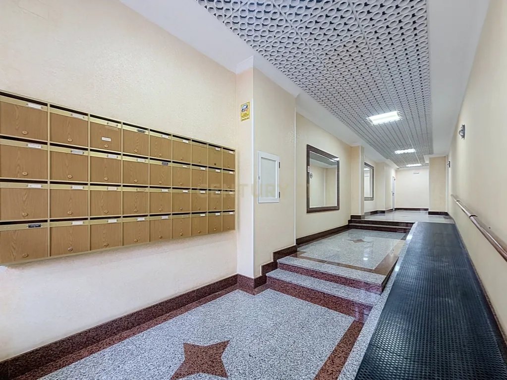 Prime Central Torrevieja Living | Expansive 3-Bedroom Residence with Private Balcony & Elevator