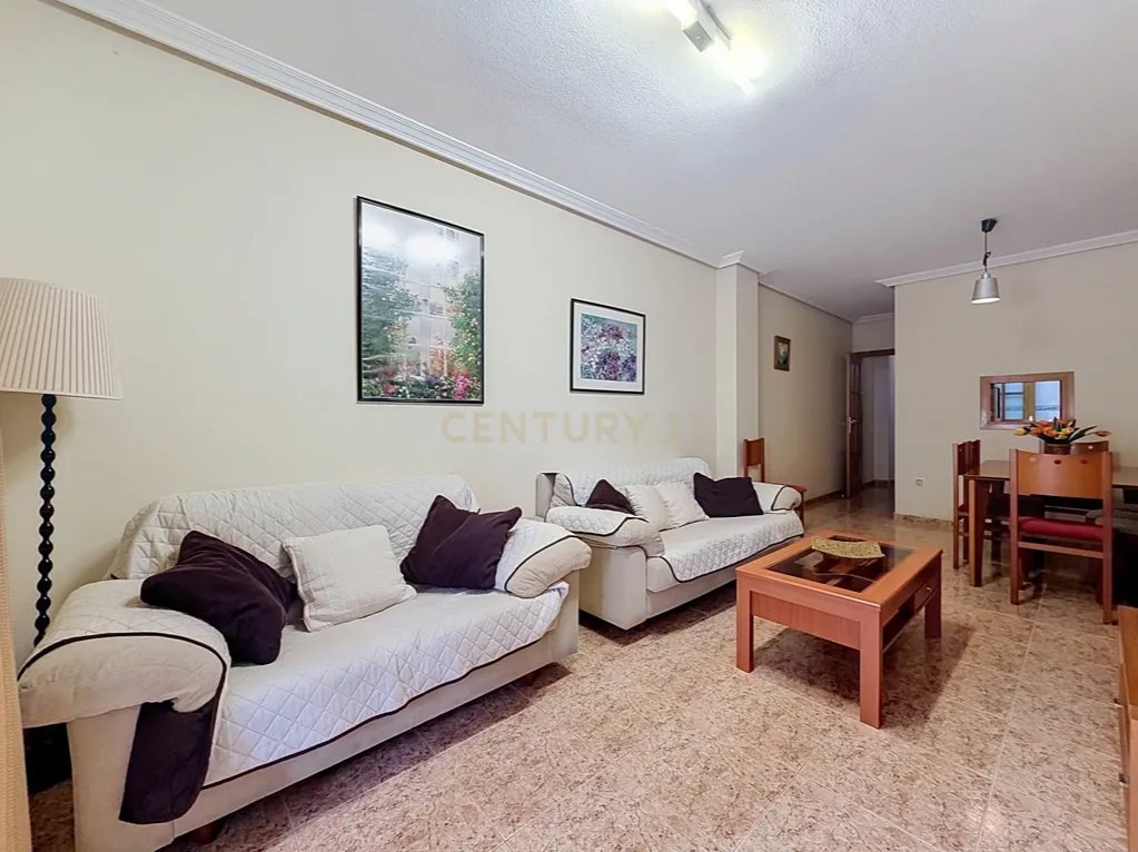 Prime Central Torrevieja Living | Expansive 3-Bedroom Residence with Private Balcony & Elevator