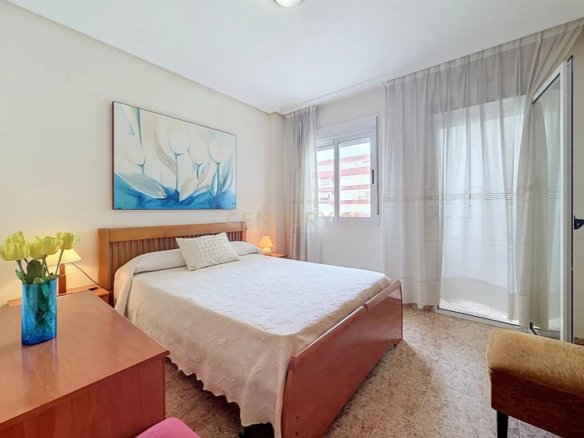 Prime Central Torrevieja Living | Expansive 3-Bedroom Residence with Private Balcony & Elevator