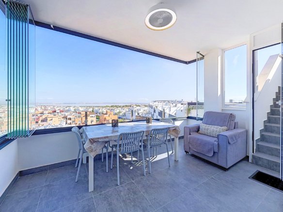 Luxuriöses Modernes Duplex-Penthouse mit Panoramablick in Los Altos, Orihuela Costa