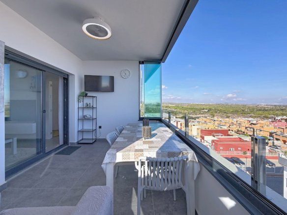Luxuriöses Modernes Duplex-Penthouse mit Panoramablick in Los Altos, Orihuela Costa