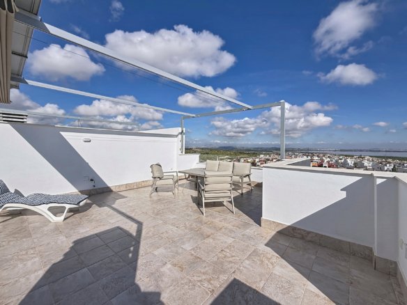 Luxuriöses Modernes Duplex-Penthouse mit Panoramablick in Los Altos, Orihuela Costa