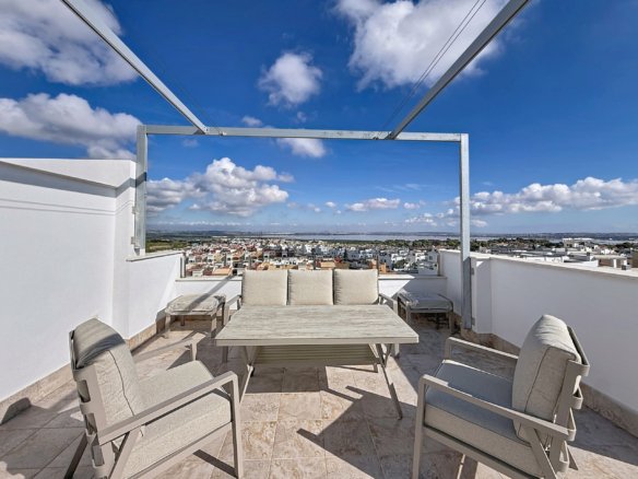 Luxuriöses Modernes Duplex-Penthouse mit Panoramablick in Los Altos, Orihuela Costa