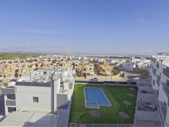 Luxuriöses Modernes Duplex-Penthouse mit Panoramablick in Los Altos, Orihuela Costa