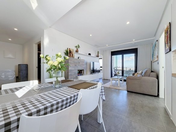 Luxuriöses Modernes Duplex-Penthouse mit Panoramablick in Los Altos, Orihuela Costa